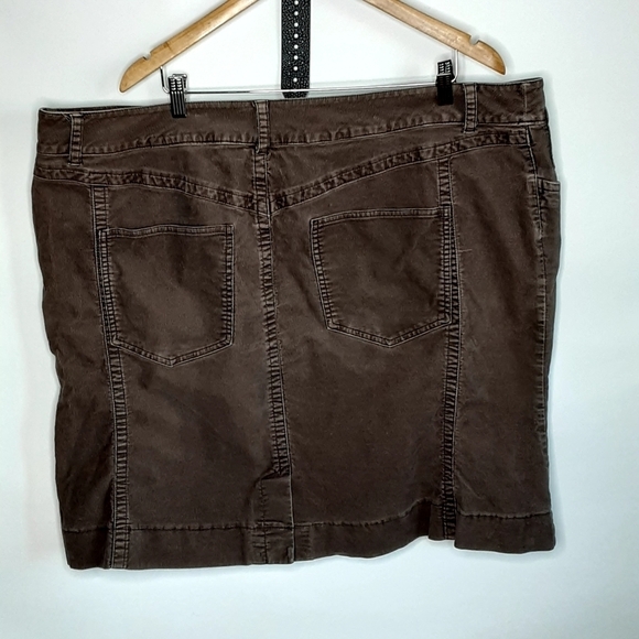 Lane Bryant corduroy skirt sz 24 - Picture 4 of 6